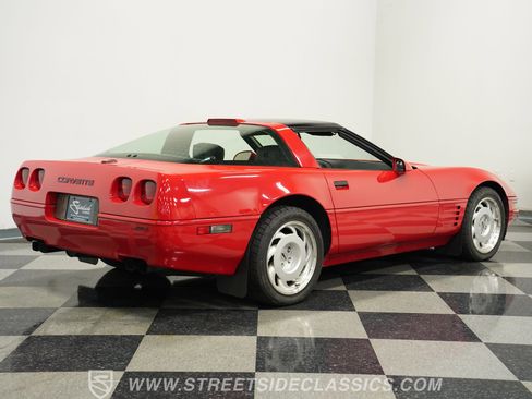 Used 1991 Chevrolet Corvette ZR-1 image 12