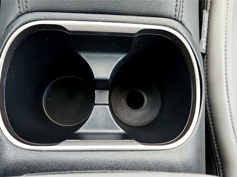 Used 2024 Subaru Legacy Limited image 34