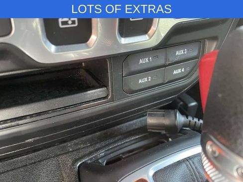 Used 2018 Jeep Wrangler Sport AWD/4WD image 31