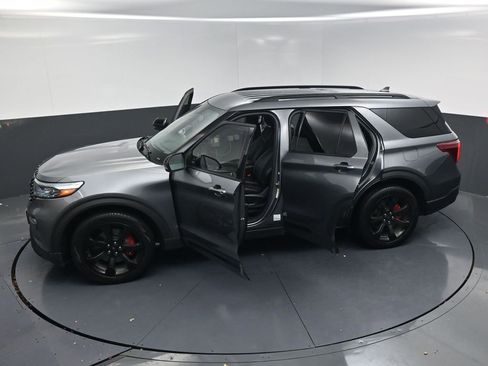 Used 2022 Ford Explorer ST w/ Equipment Group 401A image 24