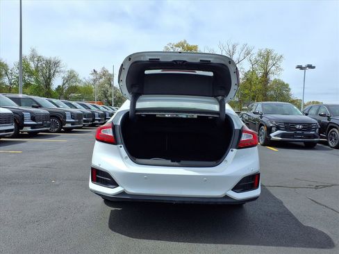 Used 2021 Honda Clarity Touring image 9