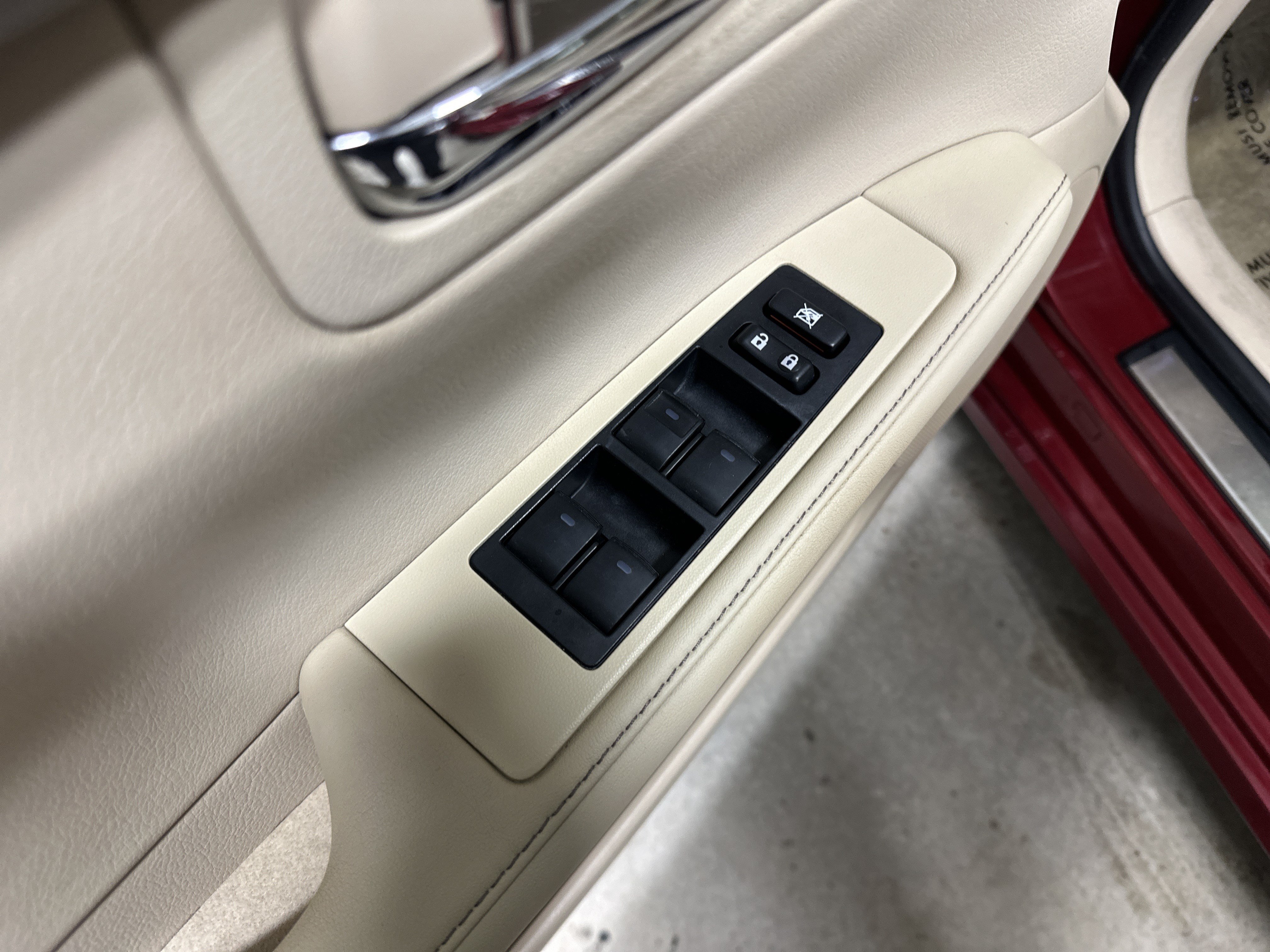 Used 2015 Lexus ES 350 w/ Premium Package FWD image 15