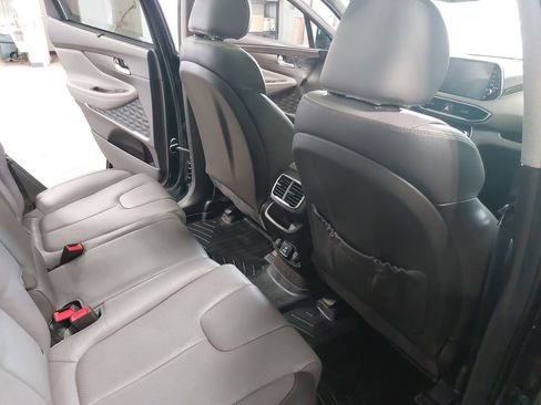 Used 2019 Hyundai Santa Fe AWD image 11