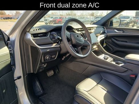 New 2025 Jeep Grand Cherokee L Limited w/ Trailer Tow Package image 10