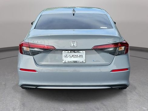 Used 2025 Honda Civic Sport image 7