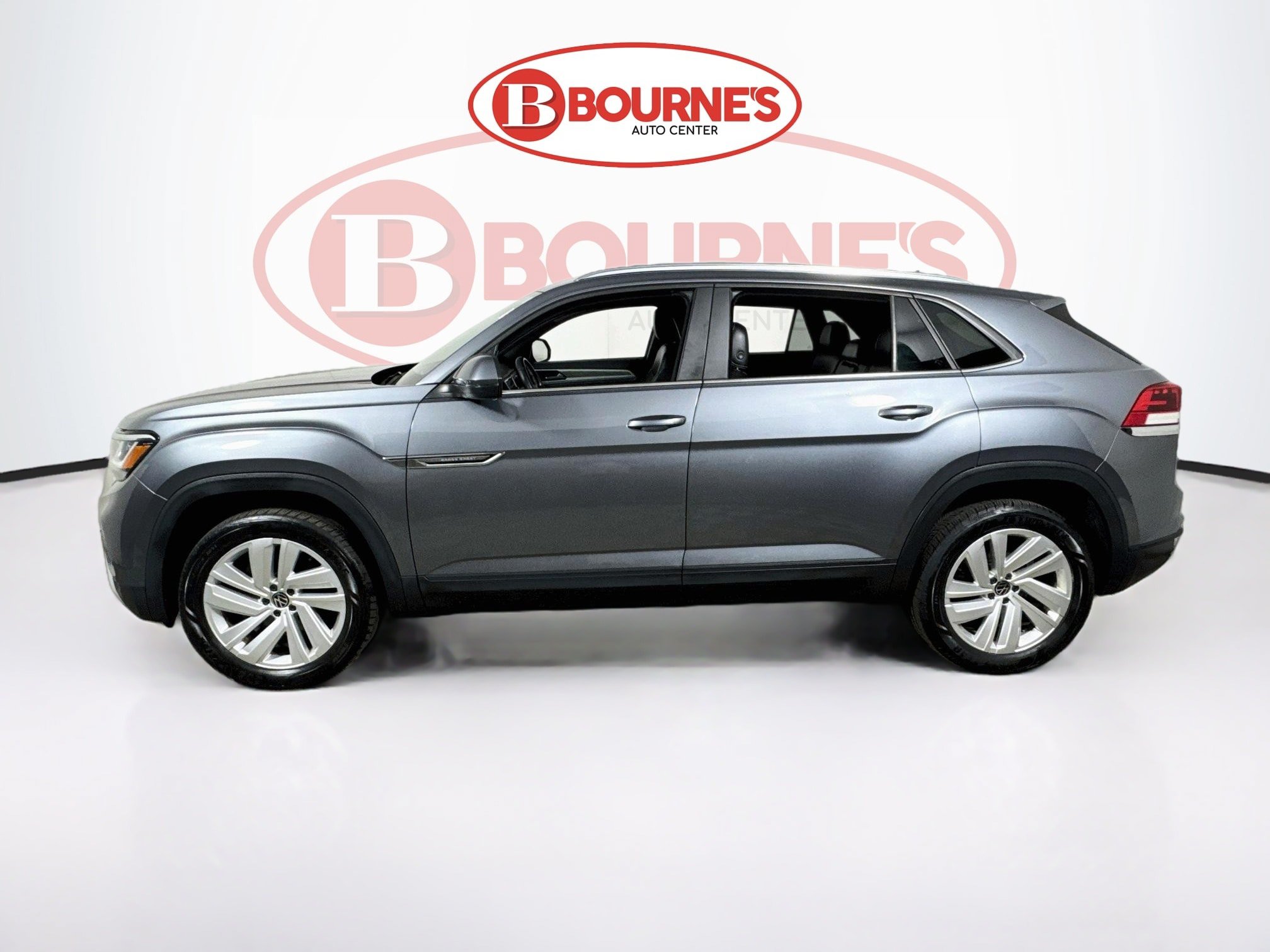 Used 2023 Volkswagen Atlas Cross Sport SE w/ Panoramic Sunroof Package AWD/4WD image 7