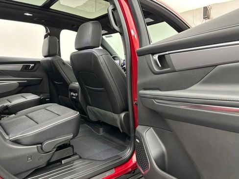 New 2026 Buick Enclave Sport Touring w/ Power Package FWD image 37