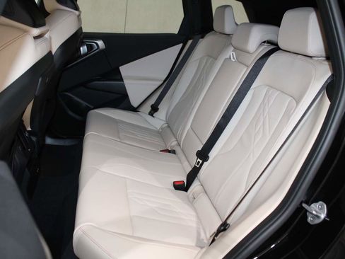 Used 2026 BMW X3 xDrive30 AWD/4WD image 17