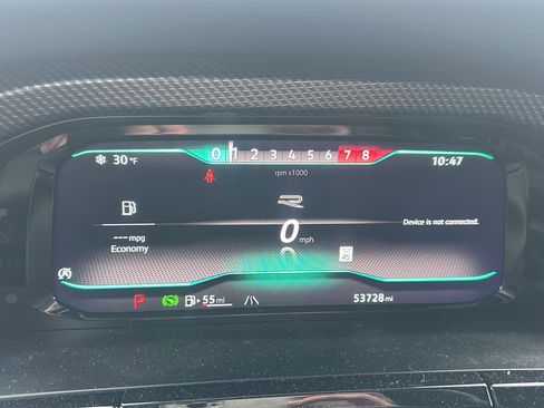 Used 2024 Volkswagen Atlas Cross Sport SEL Premium R-Line image 8