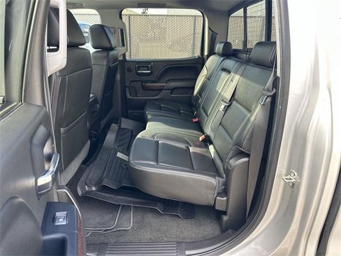 Used 2018 GMC Sierra 1500 SLT w/ Enhanced Driver Alert Package image 23