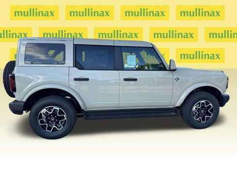 New 2026 Ford Bronco Outer Banks AWD/4WD image 16