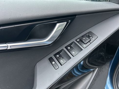 Used 2024 Kia Niro Wind w/ Wind Preserve Package image 17