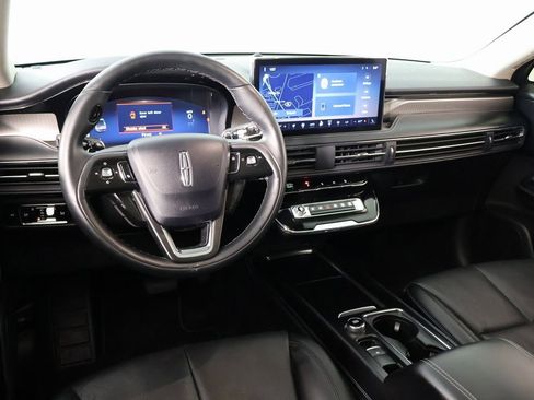 Used 2024 Lincoln Corsair Reserve w/ Equipment Group 201A image 2