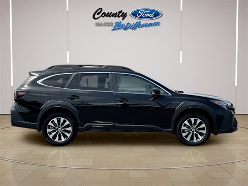 Used 2023 Subaru Outback Limited XT image 24