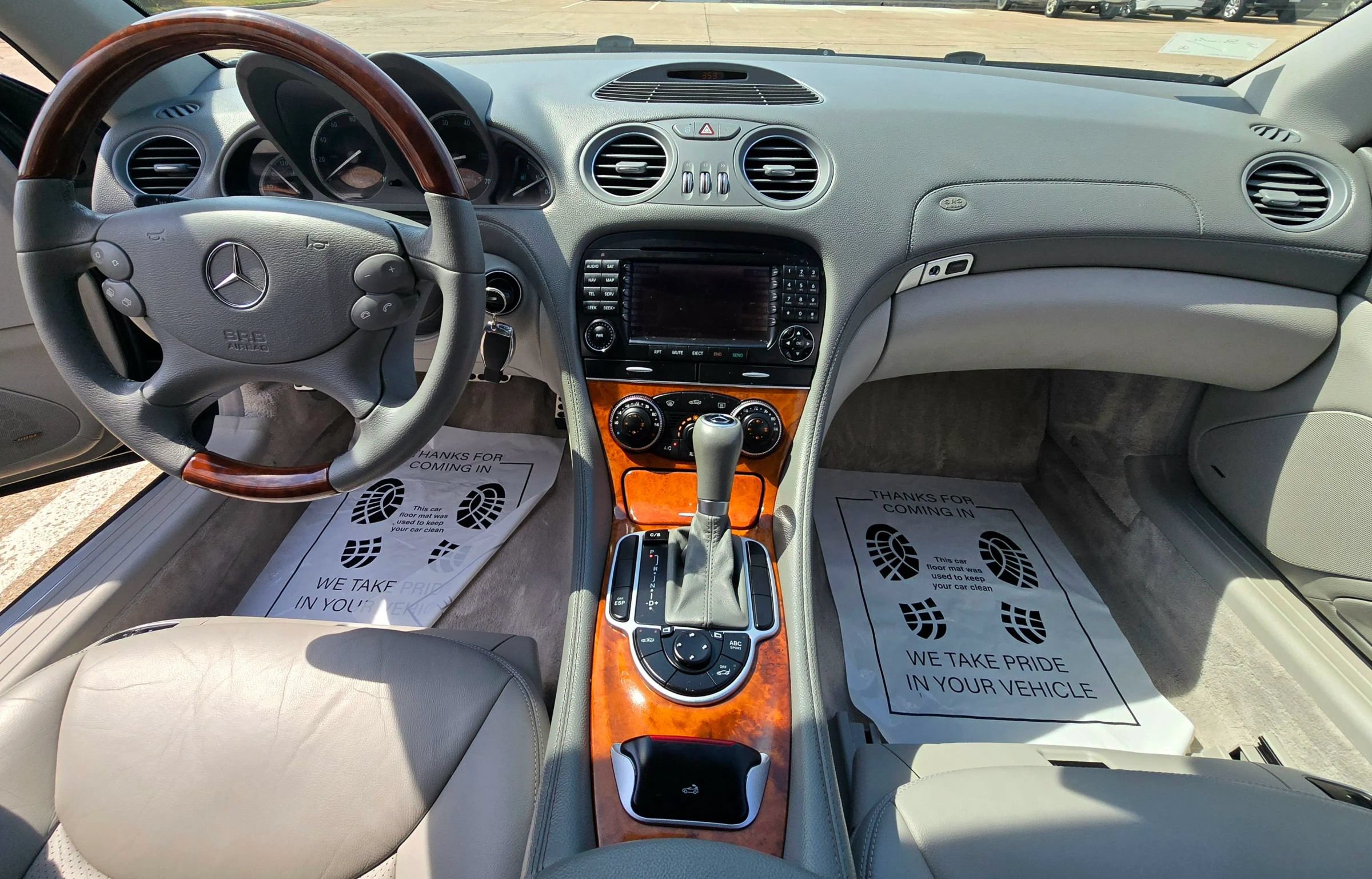 Used 2006 Mercedes-Benz SL 500 image 30