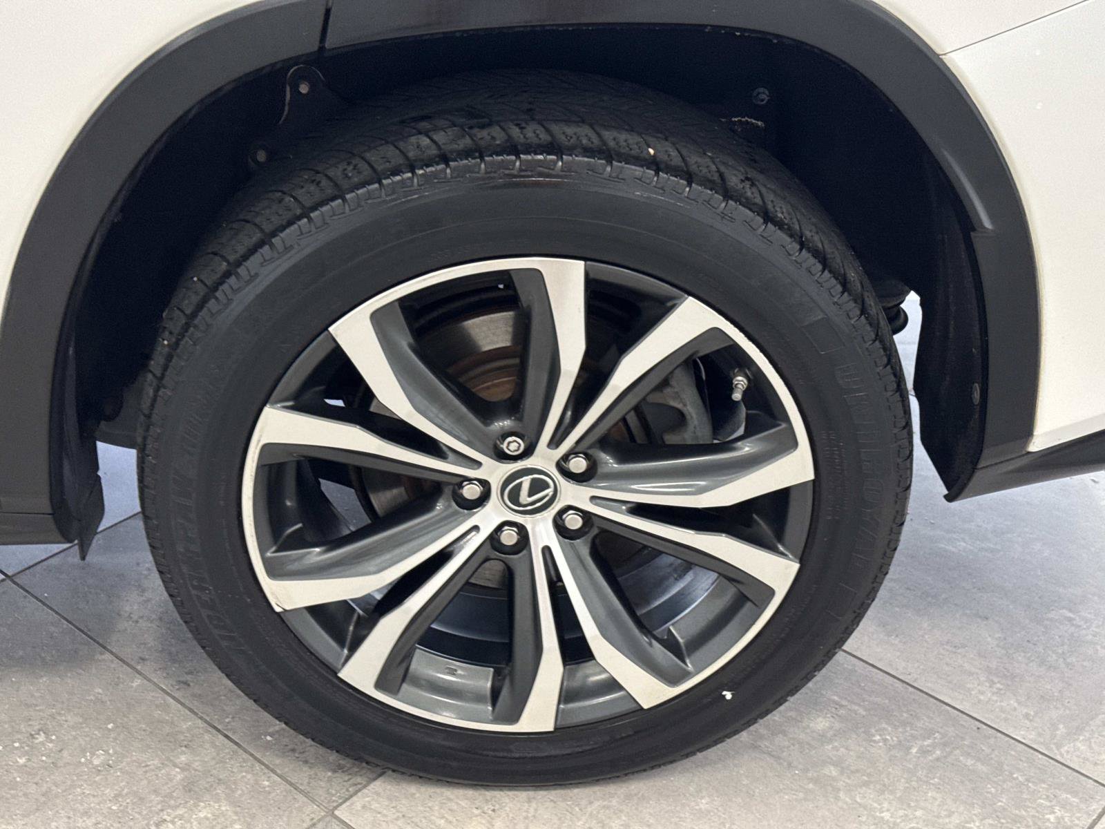 Used 2018 Lexus RX 350 FWD w/ Premium Package image 9