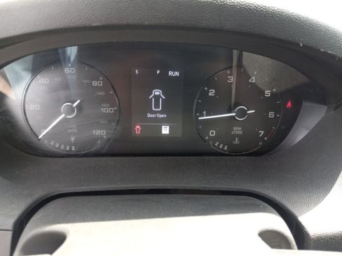 Used 2024 RAM ProMaster 2500 FWD image 6