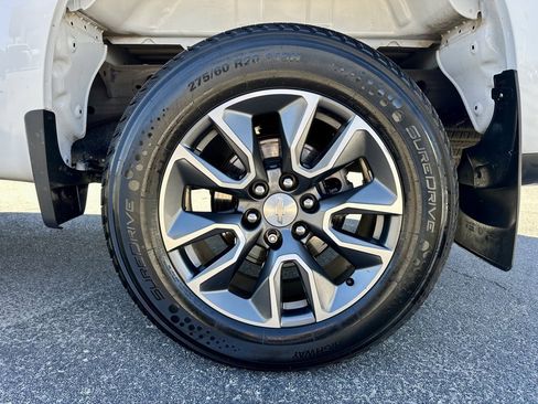 Used 2022 Chevrolet Silverado 1500 LT image 32