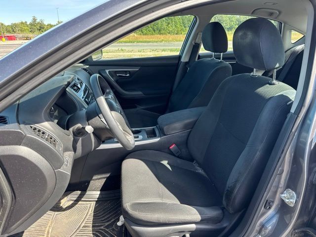 Used 2015 Nissan Altima 2.5 S w/ Power Driver Seat Package FWD image 7