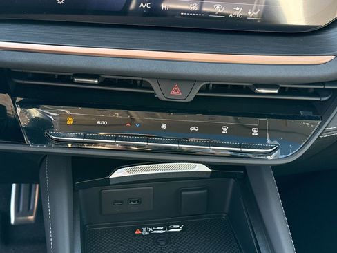 New 2026 Buick Envision Sport Touring AWD/4WD image 26