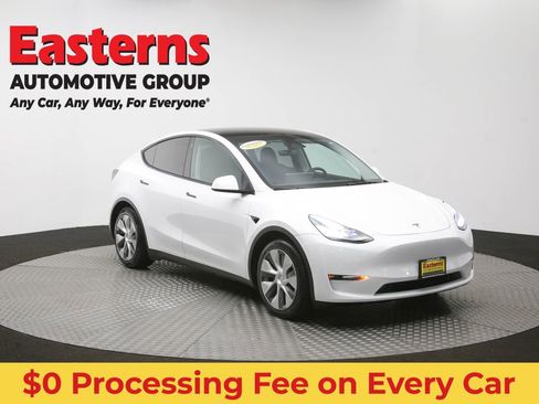Used 2022 Tesla Model Y Long Range AWD/4WD image 44
