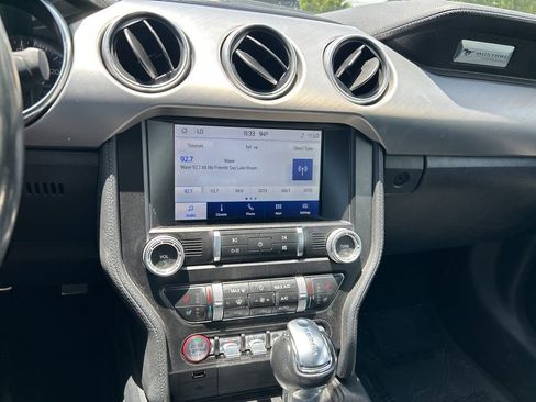 Used 2022 Ford Mustang Premium image 25