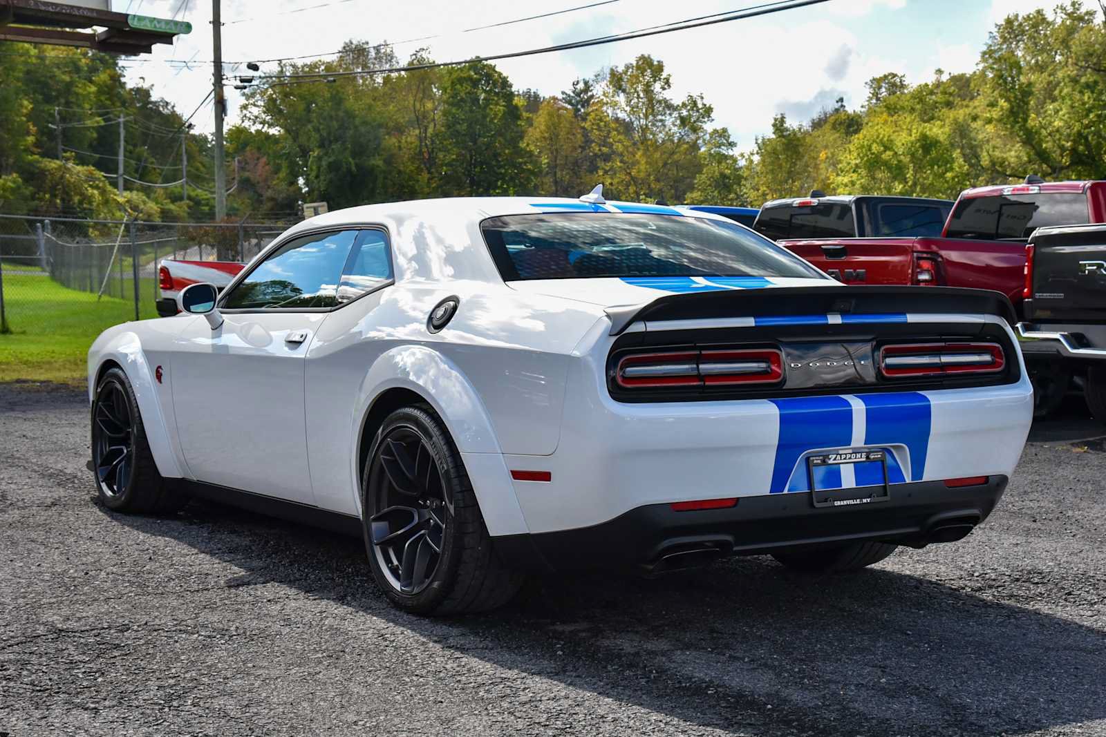Used 2022 Dodge Challenger SRT Hellcat RWD image 5