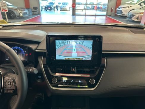 Certified 2026 Toyota Corolla Cross LE w/ Moonroof Package AWD/4WD image 22
