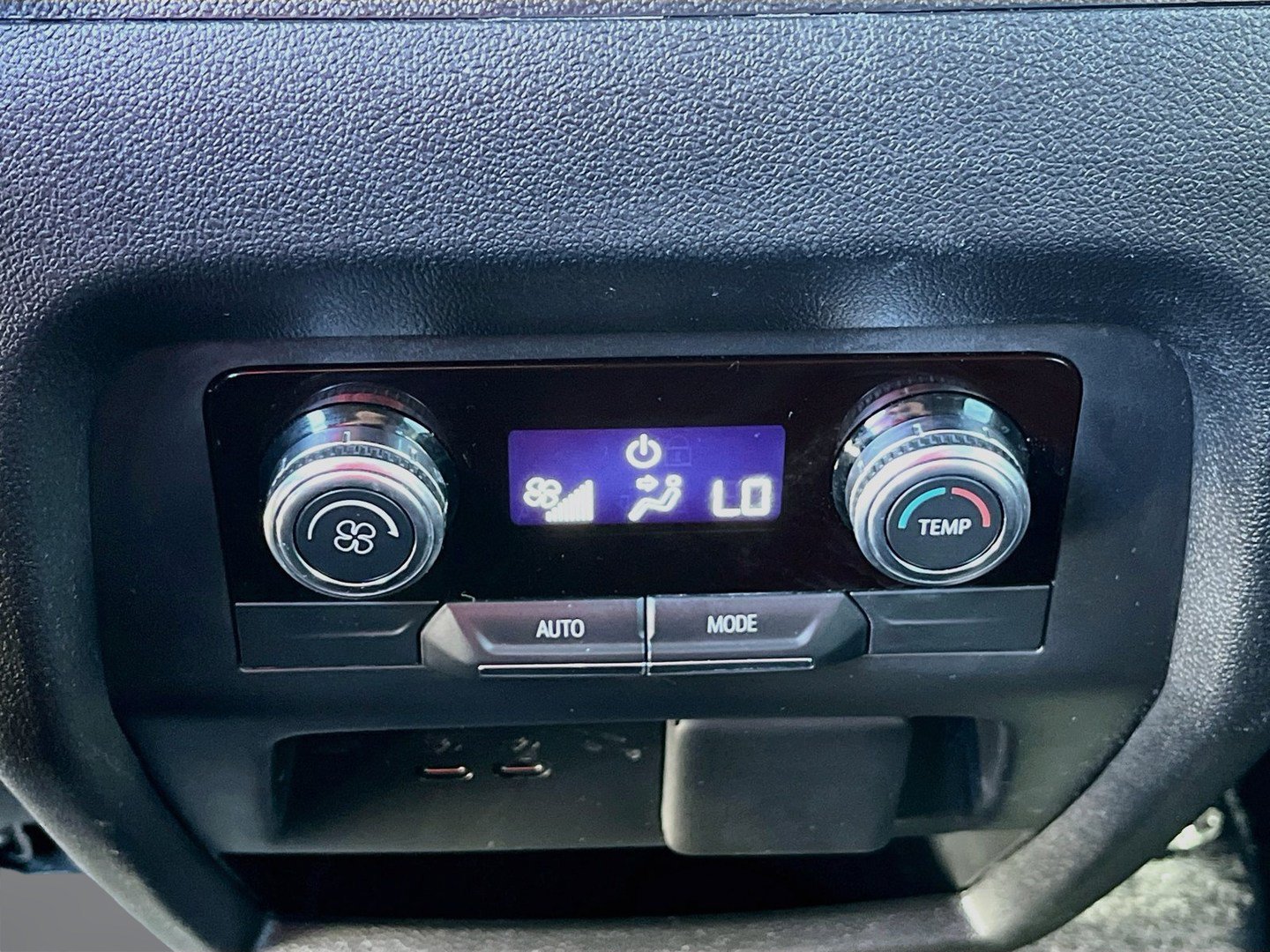 Used 2026 GMC Acadia Elevation w/ Black Edition FWD image 26