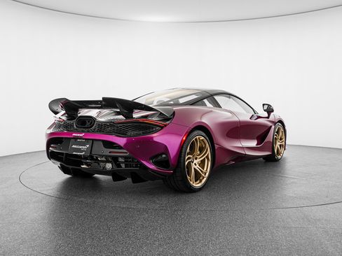 New 2027 McLaren 750S RWD image 6