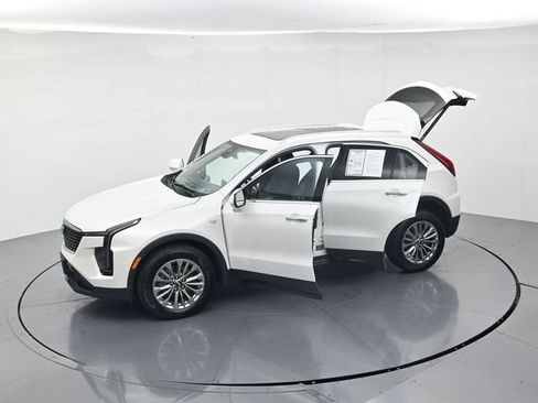 Used 2024 Cadillac XT4 Premium Luxury AWD/4WD image 50