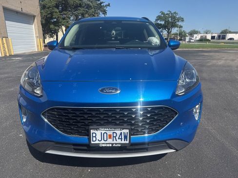 Used 2020 Ford Escape SEL FWD image 2
