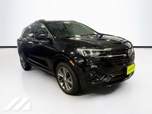 Used 2021 Buick Encore GX Essence w/ Advanced Technology Package AWD/4WD image 3