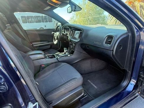 Used 2015 Dodge Charger R/T image 10