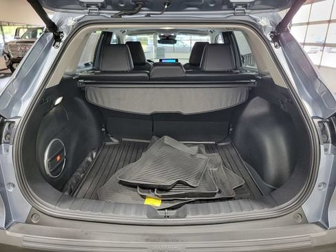 Used 2023 Toyota Corolla Cross XLE w/ Convenience Package FWD image 36