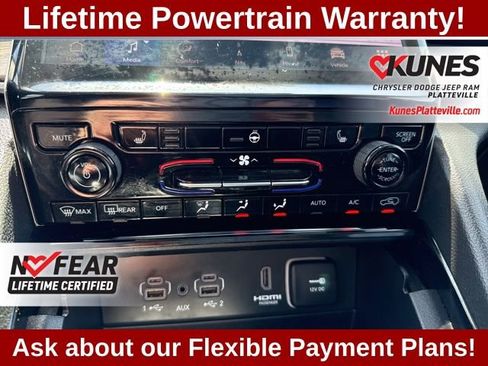 Used 2023 Jeep Grand Cherokee 4WD 4xe image 34
