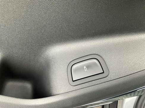 New 2026 Chevrolet Traverse Z71 w/ Enhanced Driving Package image 28