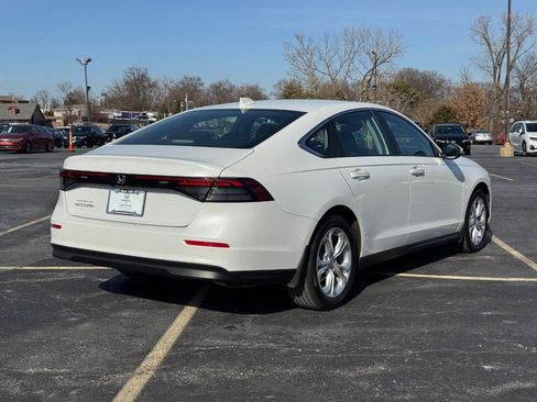 Certified 2024 Honda Accord LX image 3