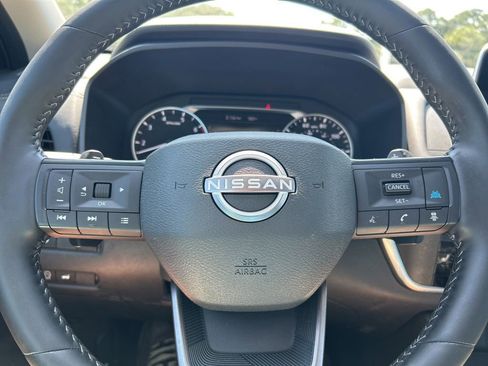 Certified 2025 Nissan Rogue SV w/ SV Premium Package FWD image 25