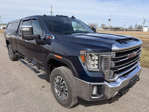 Used 2022 GMC Sierra 2500 SLT w/ SLT Convenience Package image 11