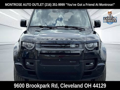Used 2023 Land Rover Defender 130 X-Dynamic SE AWD/4WD image 9