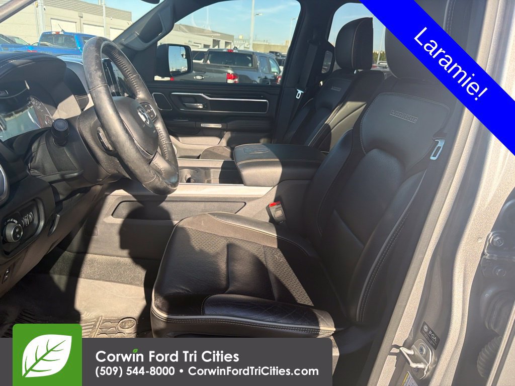 Used 2022 RAM 1500 Laramie AWD/4WD image 9
