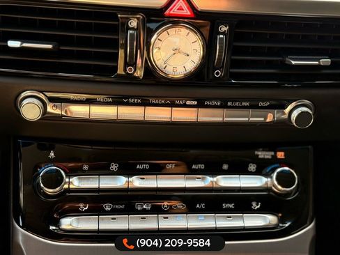 Used 2017 Genesis G90 5.0 Ultimate image 19