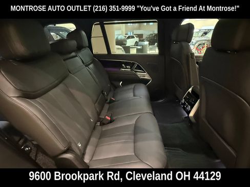 Used 2025 Land Rover Range Rover Long Wheelbase SE AWD/4WD image 16