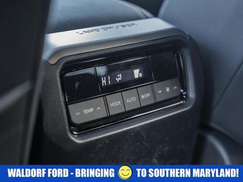 Used 2025 Toyota Land Cruiser image 41