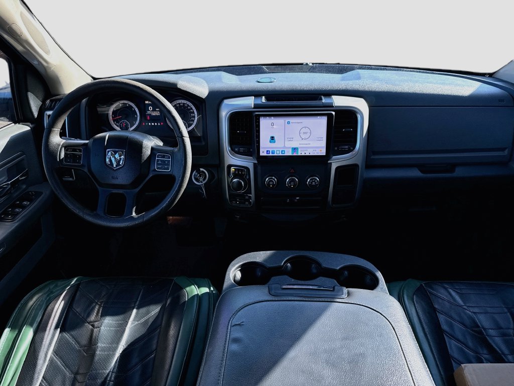 Used 2017 RAM 1500 Classic SLT AWD/4WD image 22
