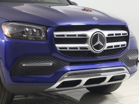 Used 2021 Mercedes-Benz GLS 450 4MATIC image 51