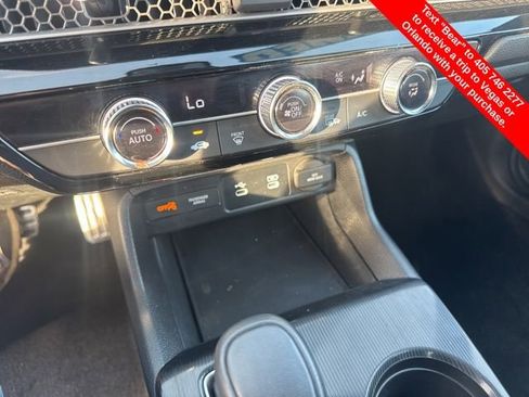 Used 2025 Honda Civic Sport image 27