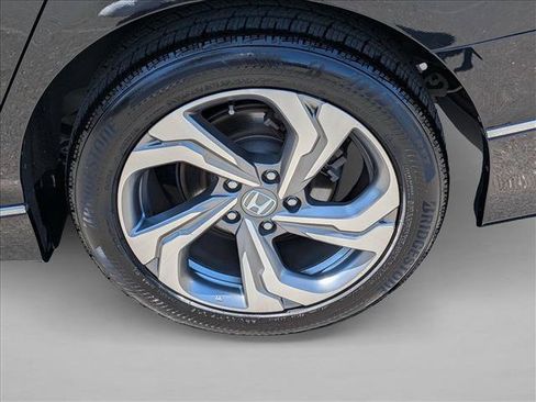 Used 2018 Honda Accord EX-L image 22