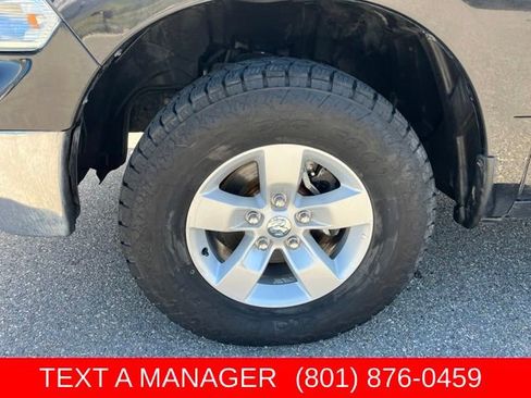 Used 2021 RAM 1500 Classic SLT AWD/4WD image 9